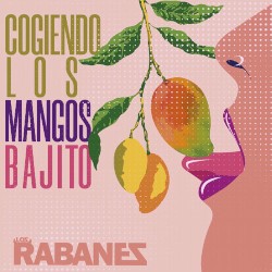 Cogiendo los mangos bajito
