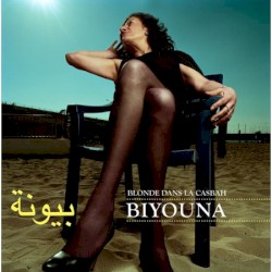 Blonde dans la casbah