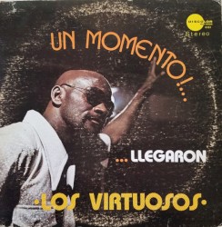 Un momento!… Llegaron