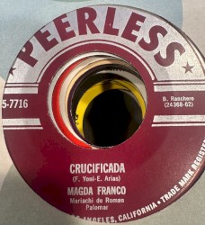 Crucificada / Frente al sol