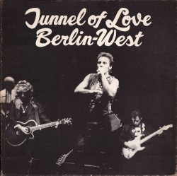 Tunnel of Love: Berlin‐West
