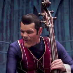 WE ARE NUMBER ONE – bass
