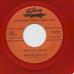 Copitas de mezcal / Alfonso Romero