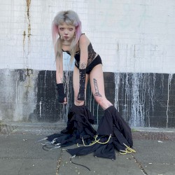 R U Looking 4 Me Now