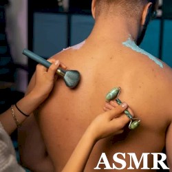 RELAXING BACK MASSAGE