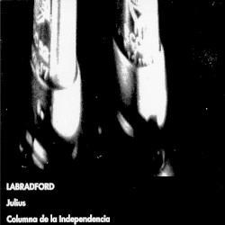 Julius / Columna de la Independencia