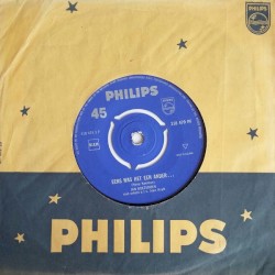 Eens was het een ander / Gevouwen handen