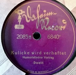 Kulicke wird verhaftet / Bei der Wach- und Schliessgesellschaft