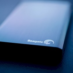 Seagate® Backup Plus Desktop Drive 5TB (.860kg)