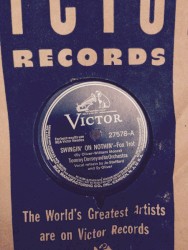 Swingin' on Nothin' / On the Alamo