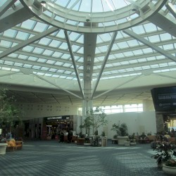 Orlando International Airport (MCO)