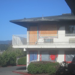 Arcata 5:14 PM / Motel Room 5:15 PM