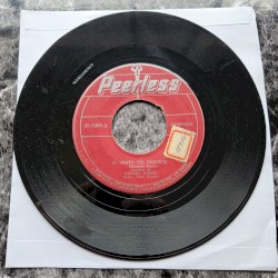 El Santo del Bigotón / Paisaje de Catamarca