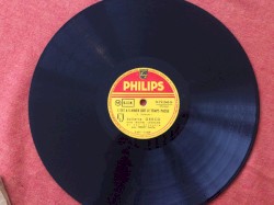 C’est à s’aimer que le temps passe / Chanson pour l'Auvergnat: Elle est a toi, cette chanson