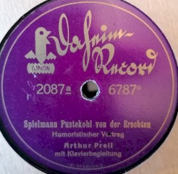 Spielmann Pustekohl von der Erschten / Ede mit der Trompete