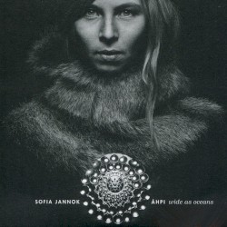 Áhpi: Wide as Oceans