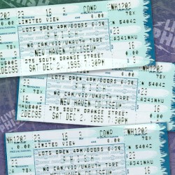 1995-12-02: New Haven Coliseum, New Haven, CT, USA