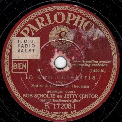 In een cafétaria / De kleine blonde Marian