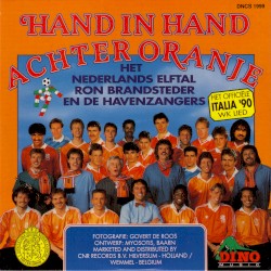Hand in hand achter Oranje