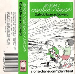 Ar Ras i Cwm Rhyd Y Rhosyn