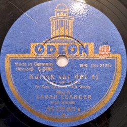 Kärlek var det ej / Staden sjunger