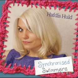 Synchronised Swimmers