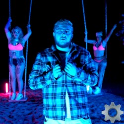 Saufen aufm Spielplatz (+)