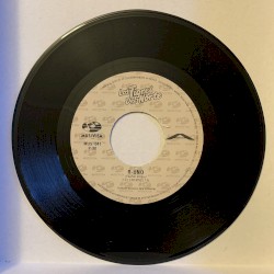 R-Uno / Gracias nada más