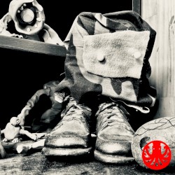 Submit to Giant Automatons