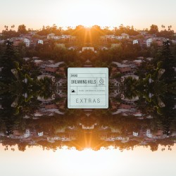 Dreaming Hills (Extras)