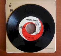 Ay Beyaz Deniz Mavi / Tez Geçse De