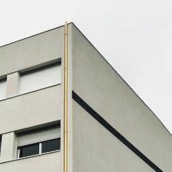 deux, tout doucement