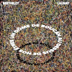 Un dôme de boucan au-dessus de nos êtres