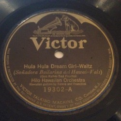 Hula Hula Dream Girl / Sad Hawaiian Sea