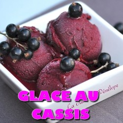Glace au cassis