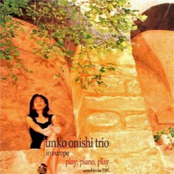 Play, Piano, Play: Live in Europe