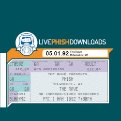 1992-05-01: The Rave, Milwaukee, WI, USA