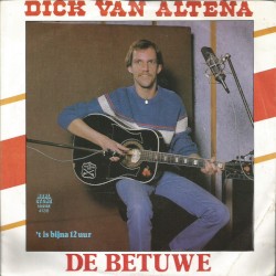 De Betuwe / 't Is bijna 12 uur