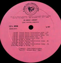 Light Neutral/Domestic/Light Neutral/Walkers