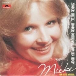 Zonder liefde, zonder toekomst, zonder hoop / Een echte moeder