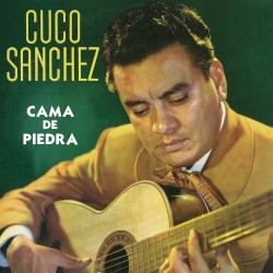 Con acompañamiento de mariachi, arpa y guitarra