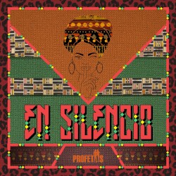 En silencio