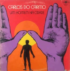 Um homem na cidade