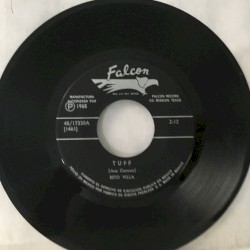 Tuff / Te acusa el corazón