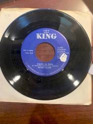Walkin’ After Midnight / There He Goes