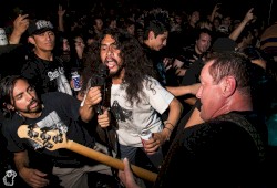 Dios mio hoy es el cumpleaños de Kevin