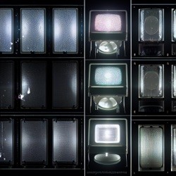PASSING FLOODLIGHTS (Sliced)