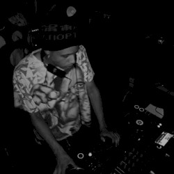 minimal detroit, Vol. 105: Max Watts