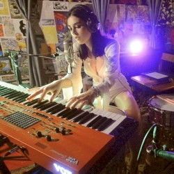 How to Get What You Want (live loop)