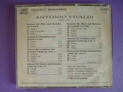 Konzert für Mandoline, Flöte, Violine